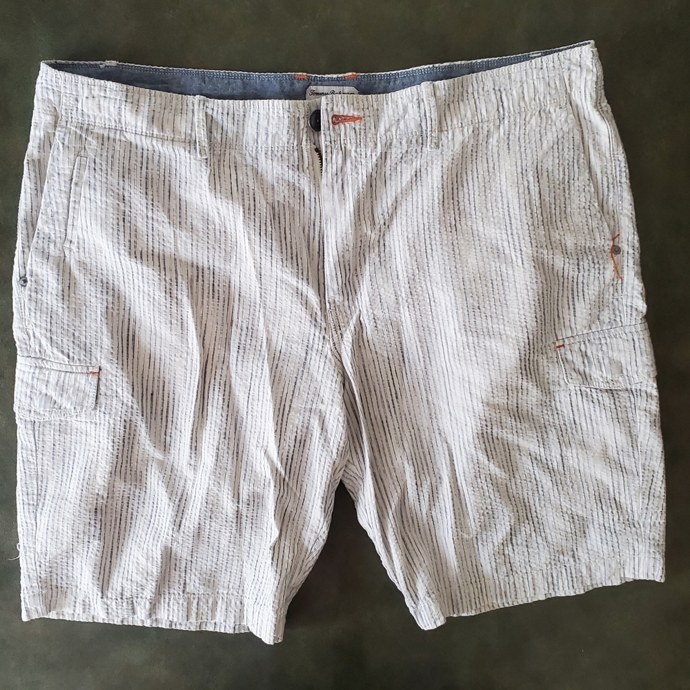 Tommy Bahama mens shorts 40